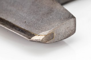 Carbide stone cleaver