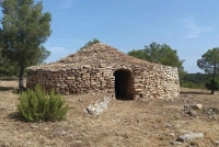 Dry-stone walling in the Valencian Community